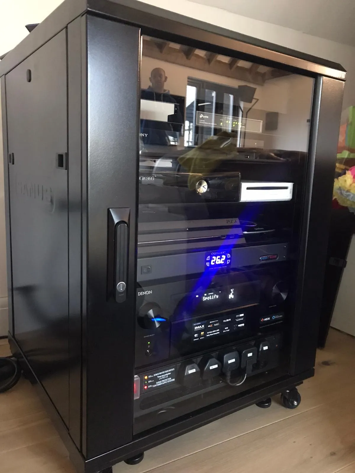AV component rack
