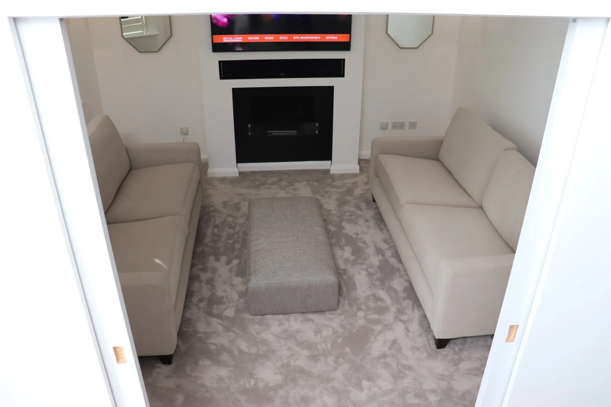 home cinema / media room